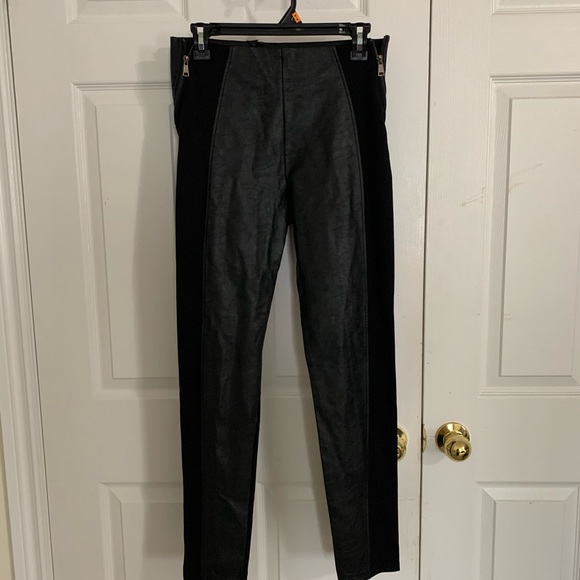 New Faux leather and fabric leggings - Picture 5 of 6